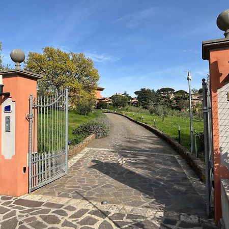 B&B Bee Frascati Exterior photo